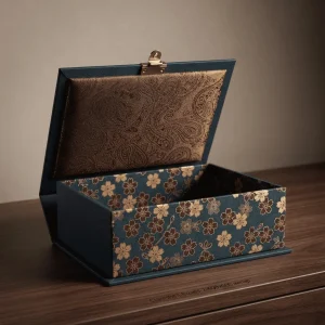 Clamshell Boxes